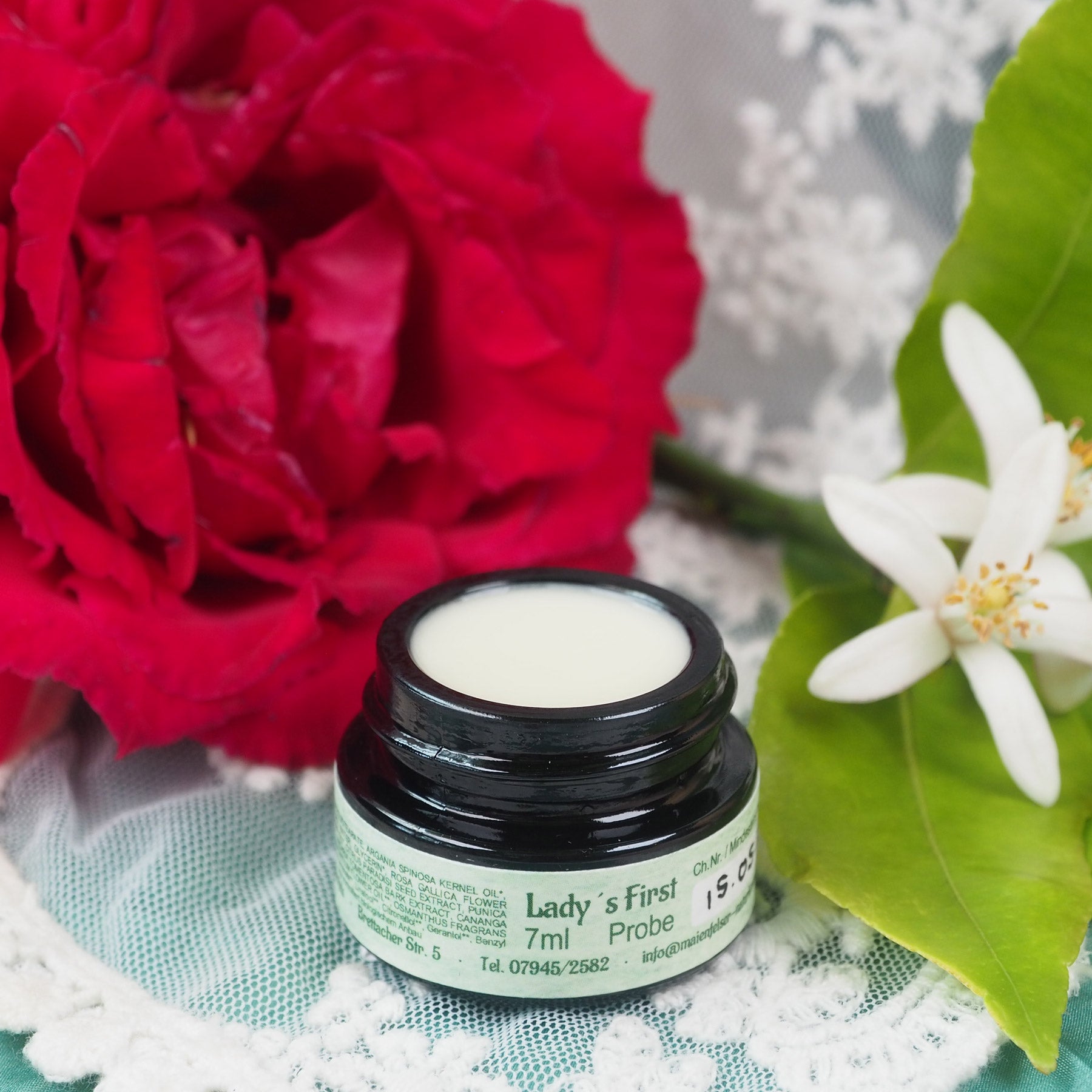 Geöffnete 7ml Lady&